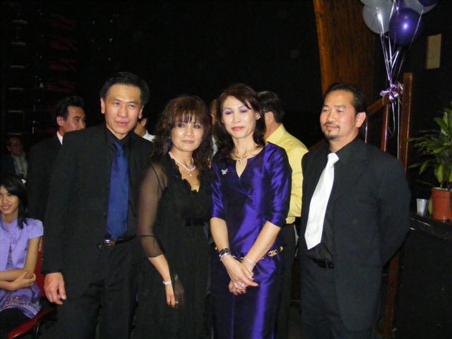 2010_0228khammouanparty2702100549.JPG
