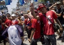 manifthai130410.jpg